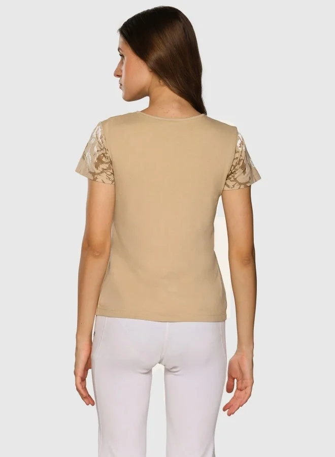 ماسلميند بلوزة نسائية بحمالات مدمجة من قماش فائق النعومة مقاوم للتجعد، قابل للتمدد، يحافظ على شكله، متين، لراحة طوال اليوم، دعم متوسط